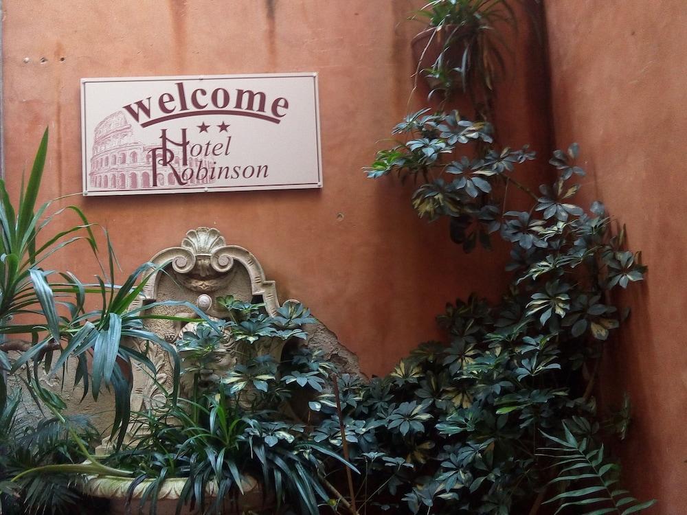 Hotel Robinson Rome Exterior photo